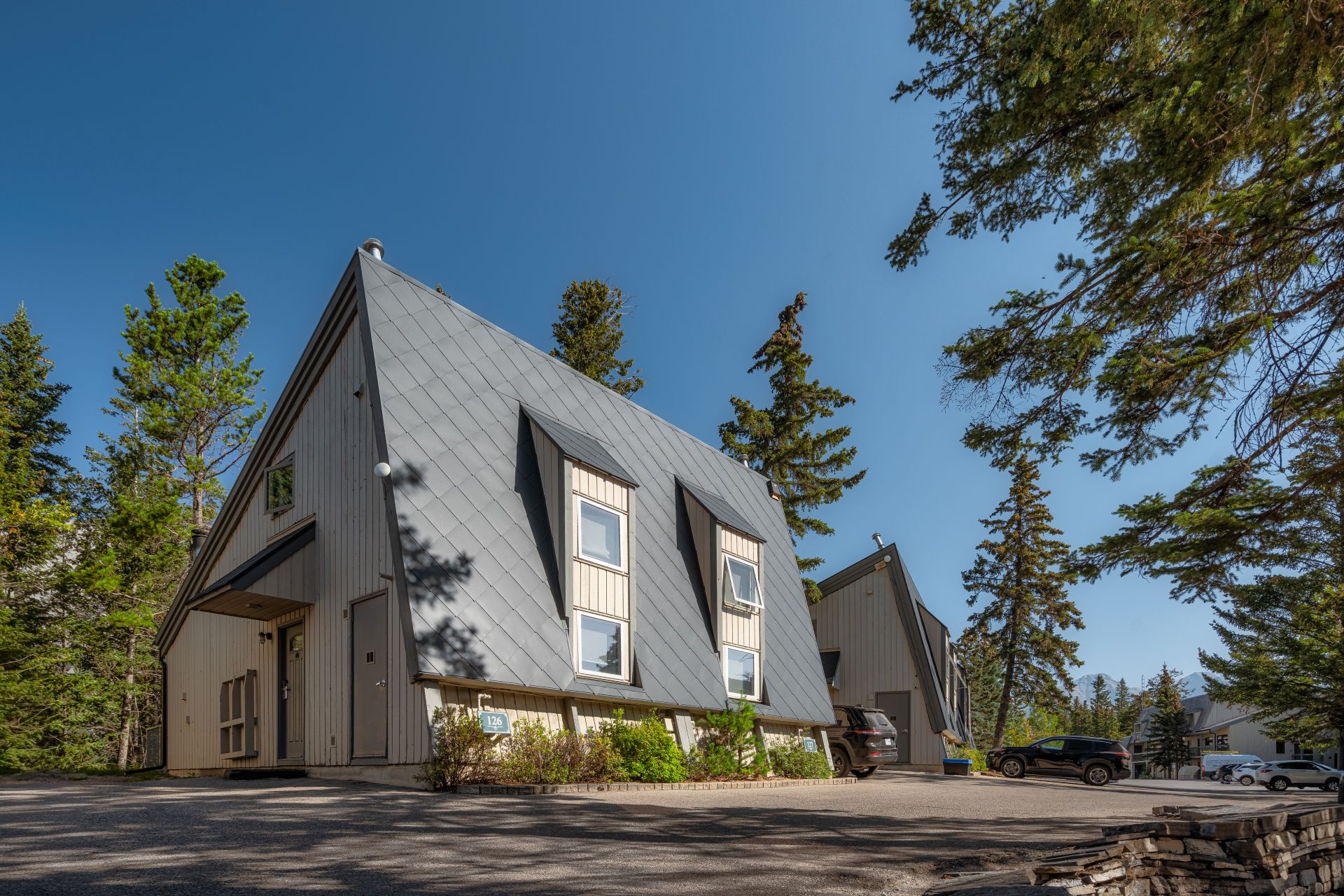 Mountain Cabin at Tunnel Mountain Resort